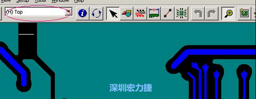 如果圖形像下圖一樣無法顯示鉆孔，只須圖（186）將紅色圈住的活動層改為當前顯示層即可。