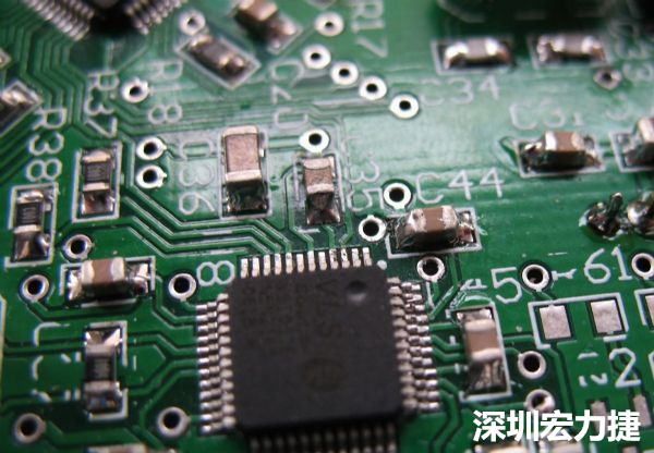 音訊電路訊號品質，是影響操作體驗的關鍵，電路布局要特別注意。